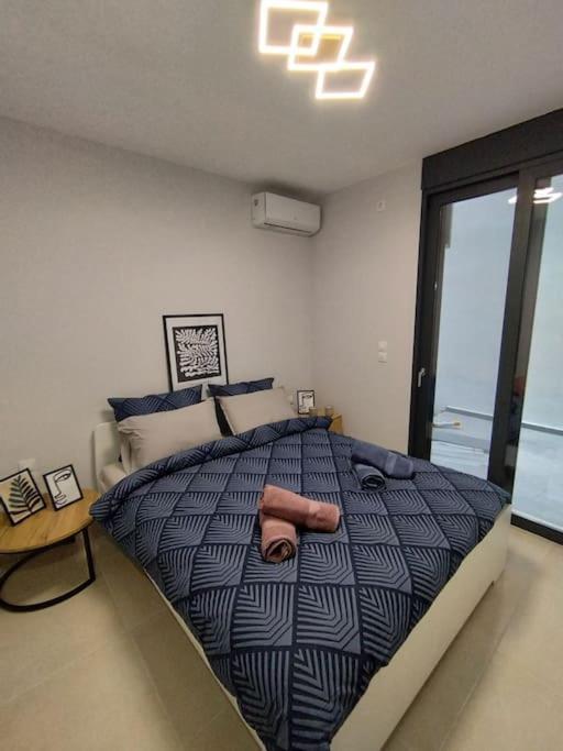 Floral Home 1 - Ground Floor Apt With Courtyard And Private Parking! Atena Exterior foto