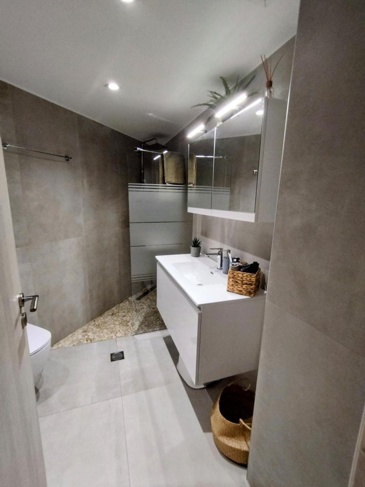 Floral Home 1 - Ground Floor Apt With Courtyard And Private Parking! Atena Exterior foto
